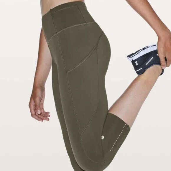 Lululemon Fast & Free Crop II *Nulux 19" - Picture 1 of 5